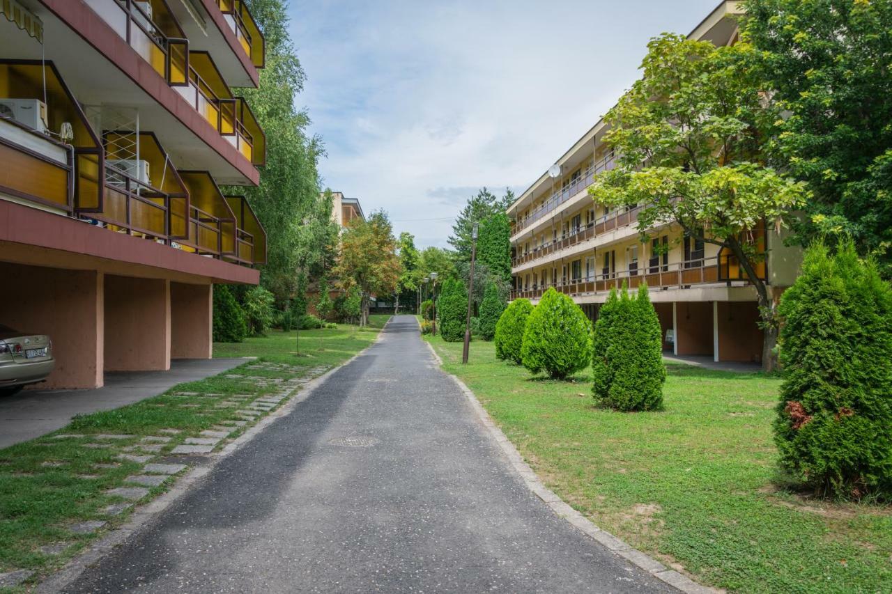 Helikon 32 Apartman Keszthely Exterior photo